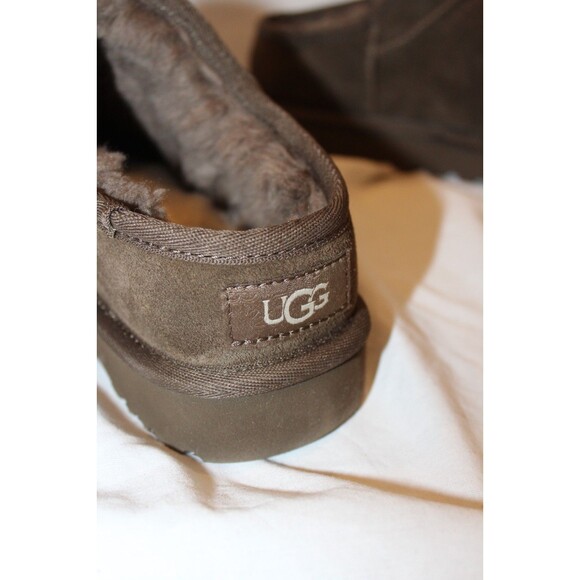 WOMEN'S CLASSIC UGG SUEDE SHEARLING LINED CLOG SLIPPERS BROWN SZ 8 NWOB - Picture 3 of 4